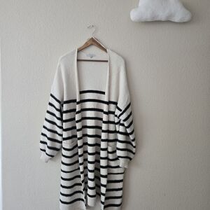 Striped Black and White Women's Sweater